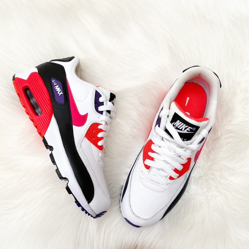 NIKE Air Max 90 Sneakers - Picture 4 of 13